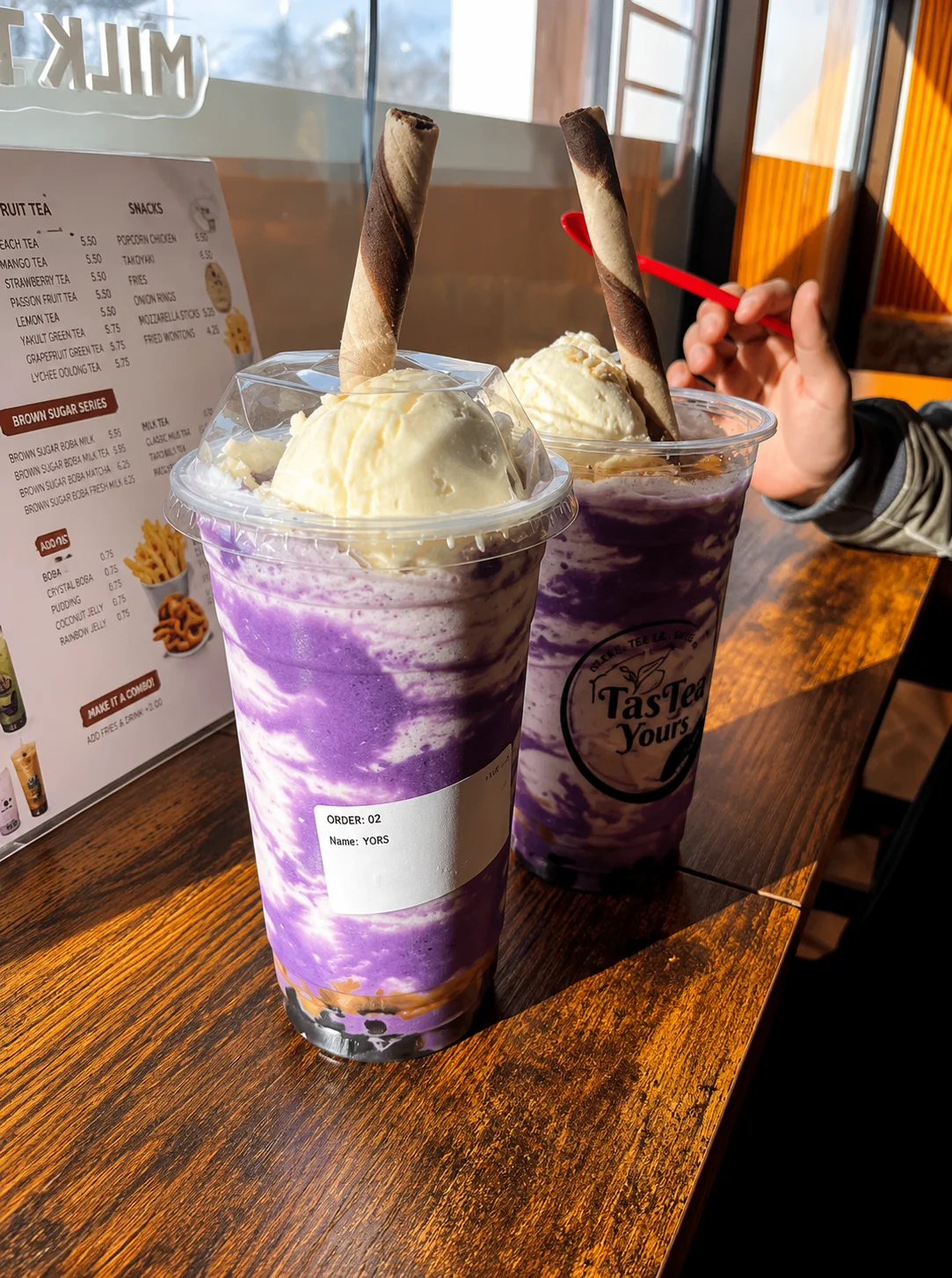 TasTea Yours bubble tea café in Downtown Edmonton, AB